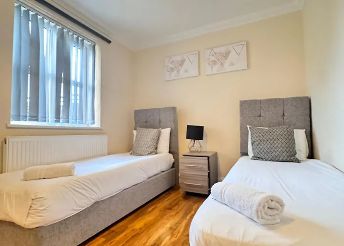 Comfort Heathrow Stay 5 Mins To The Terminal